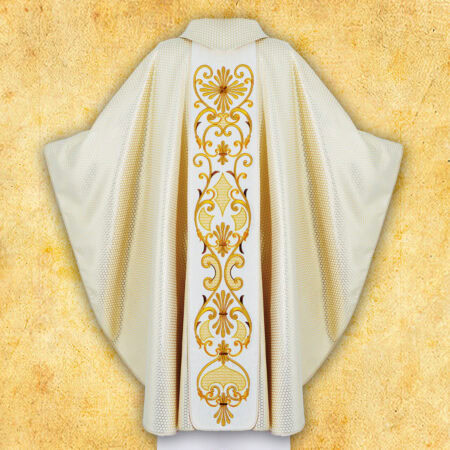 Embroidered chasuble "Holy Family"