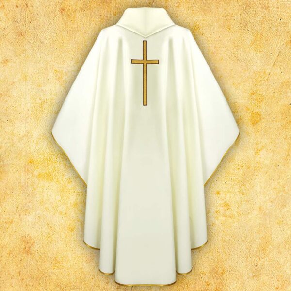 Embroidered chasuble "Jesus, I Trust in You"