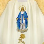 Embroidered chasuble "Our Lady of the Rosary"