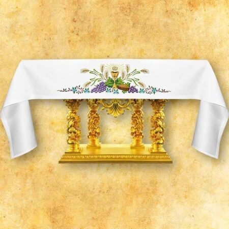 Tablecloth with front embroidery