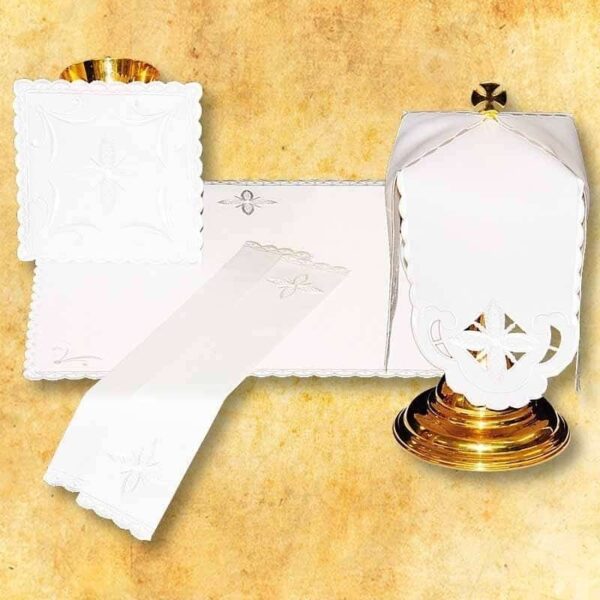 "Crosses in a Square" set