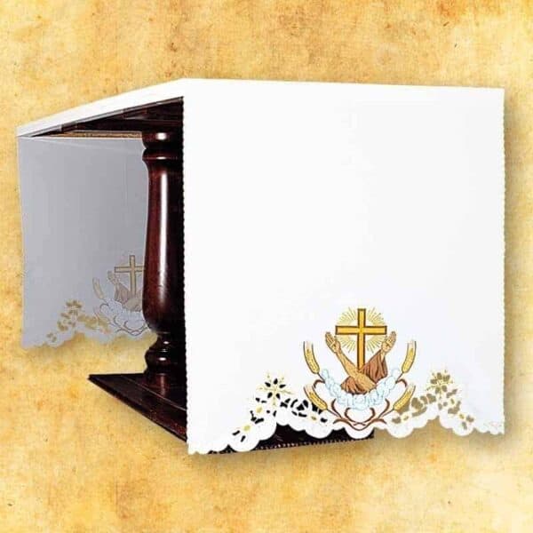 Tablecloth Embroidered on the Sides "Franciscan"
