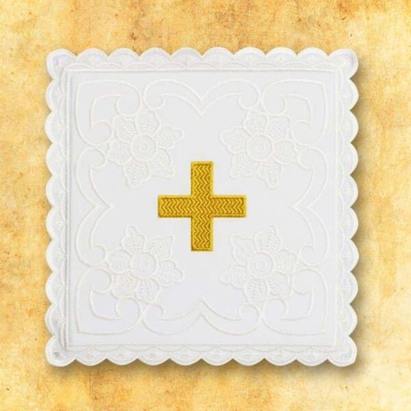 "Bianco Fiori" chalice liners