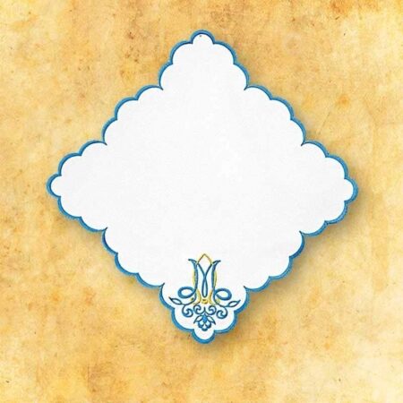 Embroidered napkin "Marian Blue" 32x32