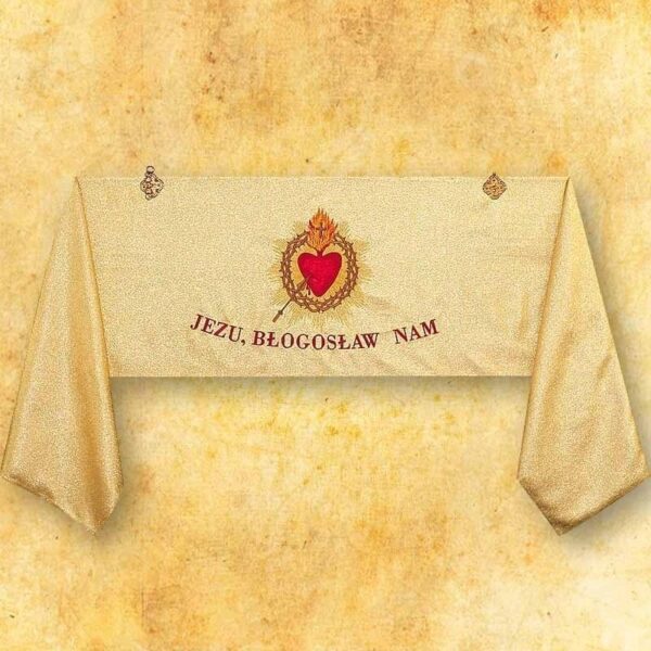 Embroidered shoulder veil "Heart of Jesus"