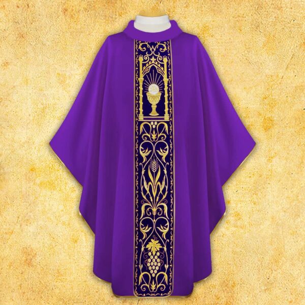 Chasuble with embroidered plush belt "Chalice"