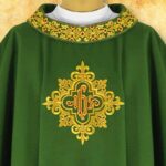 Embroidered chasuble "Rosette"