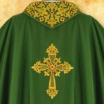Embroidered chasuble "Rosette"