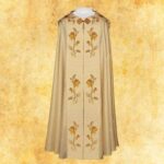 Embroidered cope "Santuario"