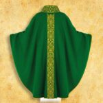 Embroidered chasuble "Cardinale"
