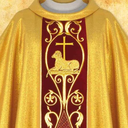 Chasuble with embroidered plush belt "Lamb"