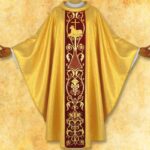 Chasuble with embroidered plush belt "Lamb"