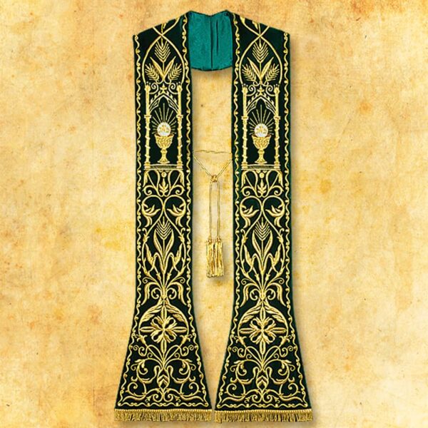 Embroidered Roman stole on plush "Chalice"