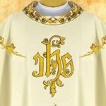 Embroidered chasuble "Parocco"