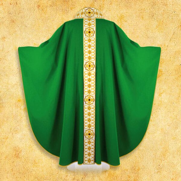 Embroidered chasuble "Renaissance"