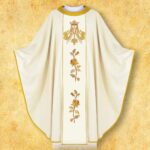Embroidered chasuble "Santuario"