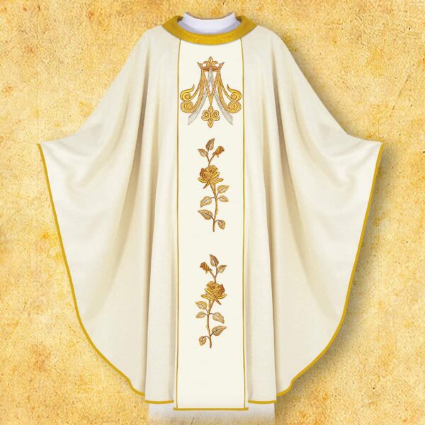 Embroidered chasuble "Santuario"