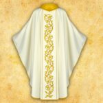 Embroidered chasuble "Sanctus"