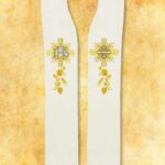Embroidered chasuble "Dominium"