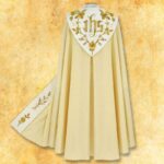 Embroidered cope "Magnificat"