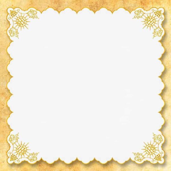 Embroidered "Cristiano" gold napkin 32x32