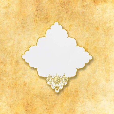 Embroidered "Cristiano" gold napkin 32x32