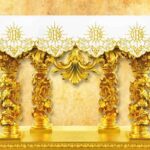 Embroidered "Cristiano" gold napkin 32x32