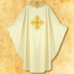 Embroidered Chasuble "Vescuwo"