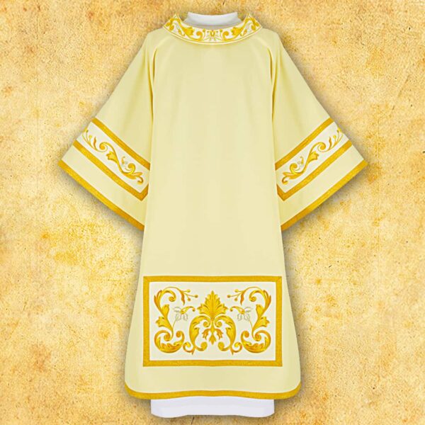 Embroidered dalmatic "Evangelium"