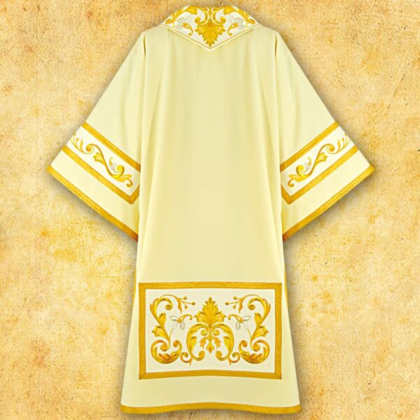 Embroidered dalmatic "Evangelium"