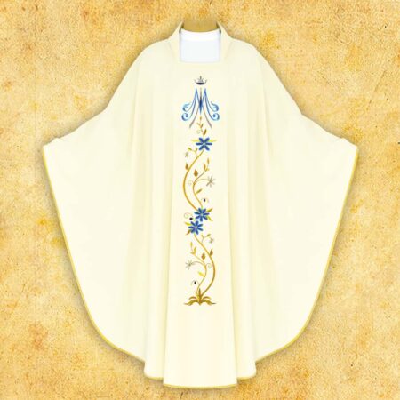 Embroidered chasuble "Maryjny"