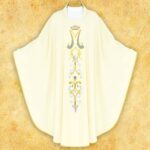 Embroidered chasuble "Maryjny"