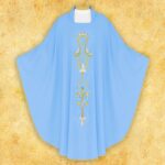 Embroidered chasuble "Maryjny"