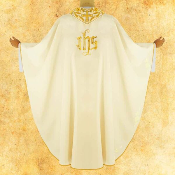 Embroidered Chasuble "Magnificat"