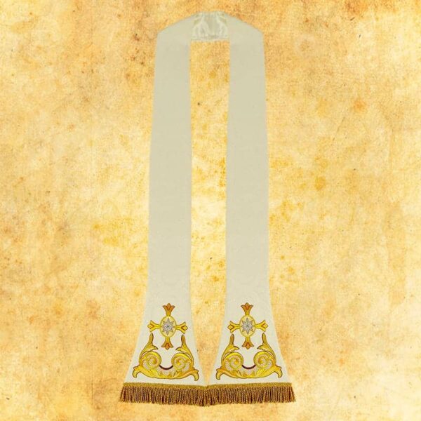 Roman Embroidered Chasuble "Feliz Navidad"