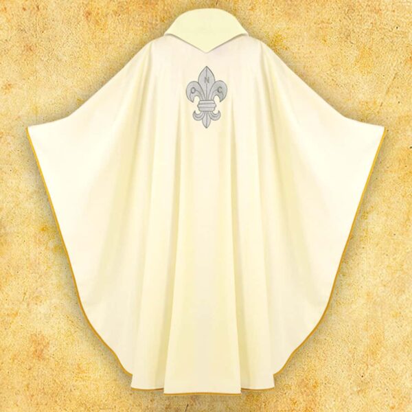 Embroidered chasuble "Scout"