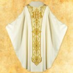 Embroidered chasuble "Holy Family"