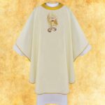 Embroidered chasuble "Fratelli"