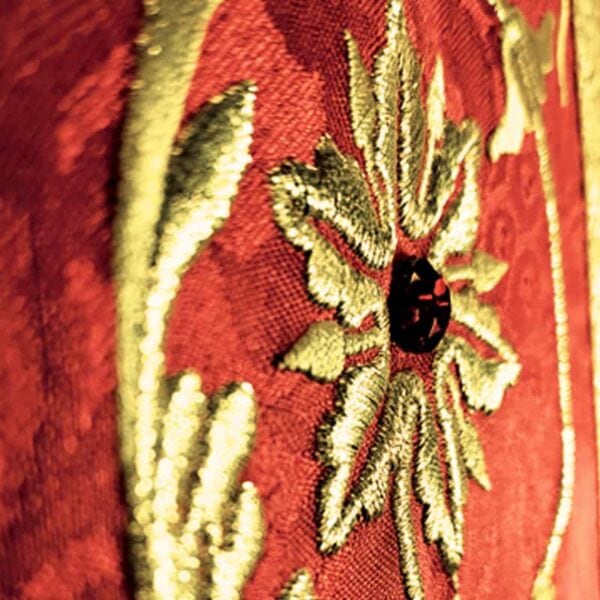 Embroidered chasuble "Massimo-Rosso"