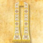 Embroidered dalmatic "Massimo-Bianco"