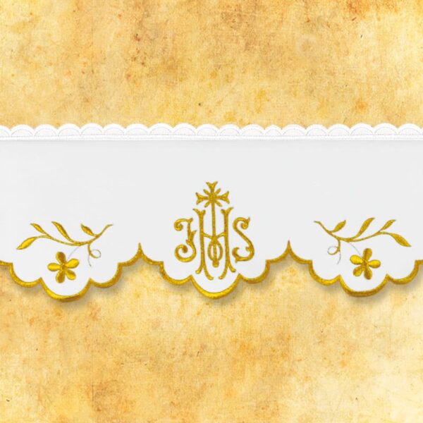 Embroidered lace "Gold series no. 1"