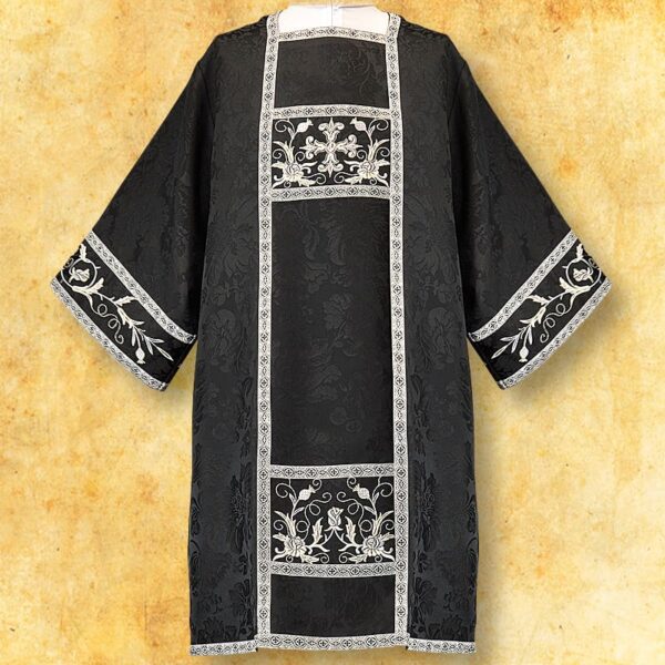 Embroidered dalmatic "Massimo-Nero"