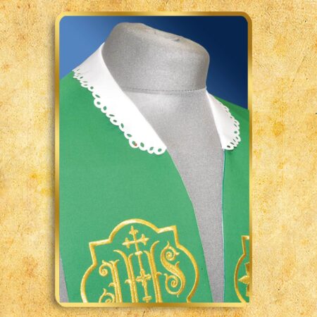 Replaceable collars for stoles