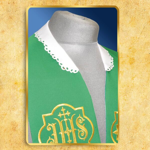 Replaceable collars for stoles