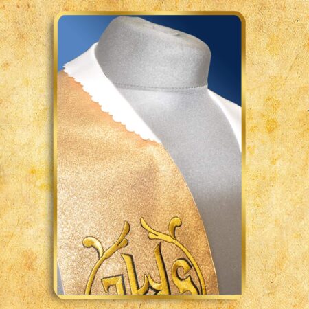 Replaceable collars for stoles