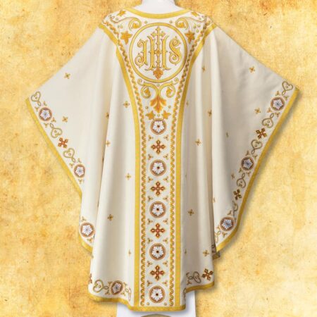 Embroidered chasuble "Lamb of God"