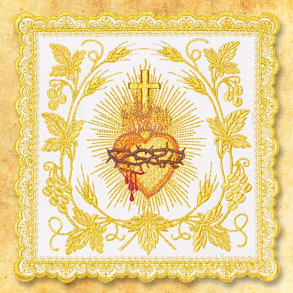 Palka bogato haftowana złotą nicią Richly embroidered with gold thread