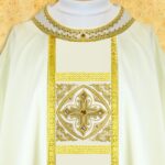 Embroidered chasuble "Brillante-Bianco"