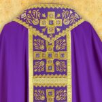 Embroidered chasuble "Brillante-Viola"