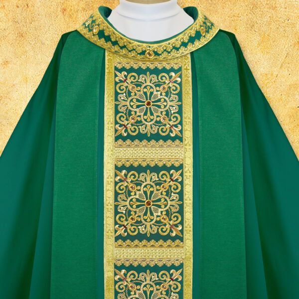 Embroidered chasuble "Brillante-Verde"